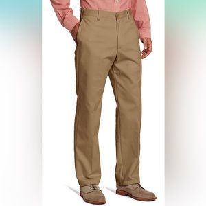 NWT Men’s Izod Khaki Dress Pants 32L/32W